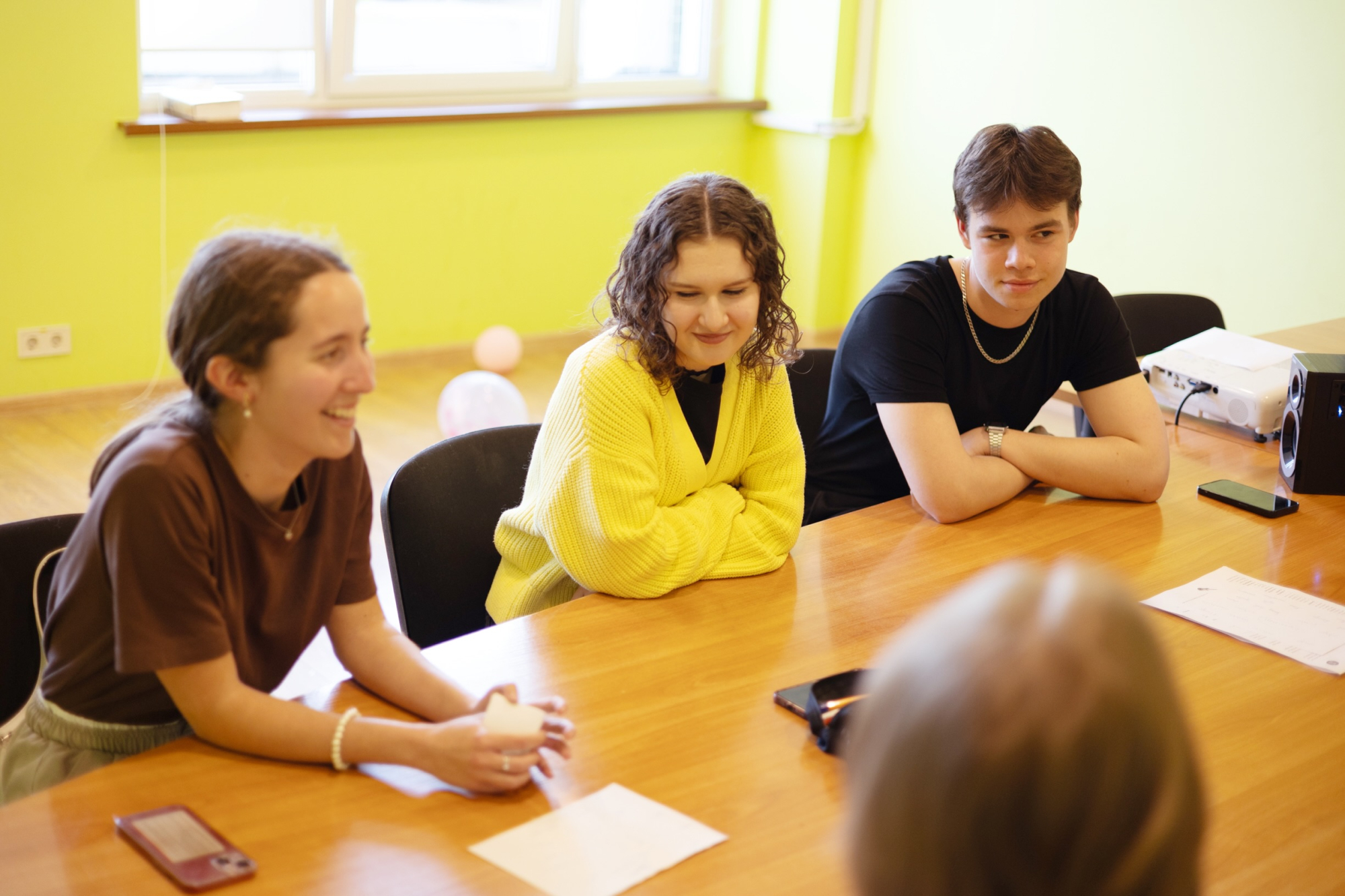 English language for teenagers aged 13-19 years (RIGA)